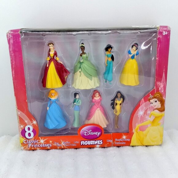 Disney Princess Deluxe Figurine Playset for Kids, 8 Classic Characters - Picture 1 of 5